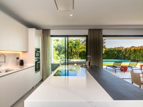 Villa Marbella, 5 Schlafzimmer, 10 Personen - photo_1011875240663