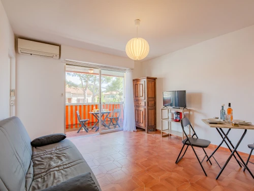 Apartment Saint-Aygulf, studio flat, 2 persons - photo_1011583543769