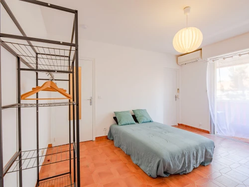 Apartment Saint-Aygulf, studio flat, 2 persons - photo_1011583543769