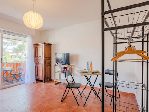 Apartment Saint-Aygulf, studio flat, 2 persons - photo_1011583543769