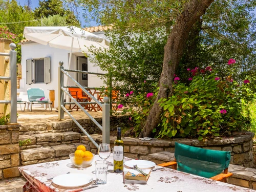 Appartement Longos, 2 pièces, 2 personnes - photo_1011873709175