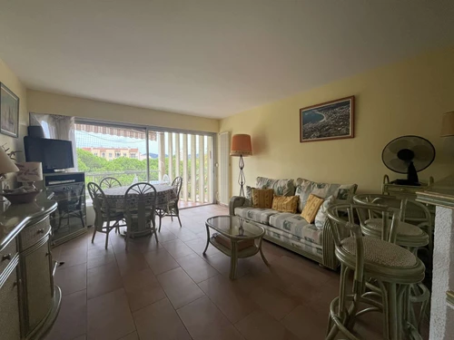 Appartement Le Lavandou, 2 pièces, 4 personnes - photo_8297095742