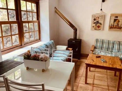 Apartment Mocanal, 2 bedrooms, 4 persons - photo_1011873747522