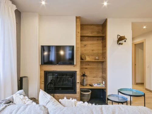 Apartment Gessa, 2 bedrooms, 4 persons - photo_1011873760531