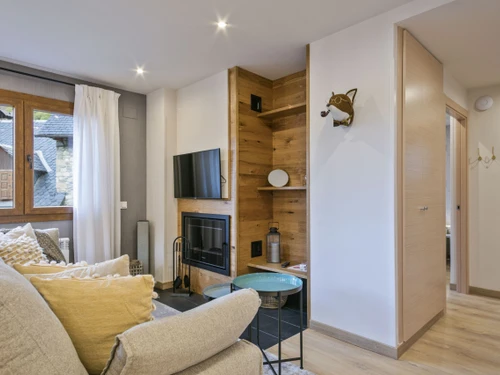 Apartment Gessa, 2 bedrooms, 4 persons - photo_1011873760531