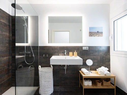 Apartment Santa Cruz de Tenerife, 1 bedroom, 2 persons - photo_1011874263392