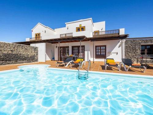 Villa Playa Blanca, 3 Schlafzimmer, 6 Personen - photo_1011874048275