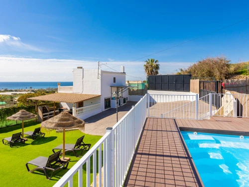 Villa Nerja, 2 Schlafzimmer, 4 Personen - photo_1011873845242