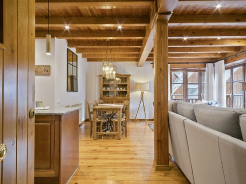 Apartment Gessa, 2 bedrooms, 4 persons - photo_1011873785882