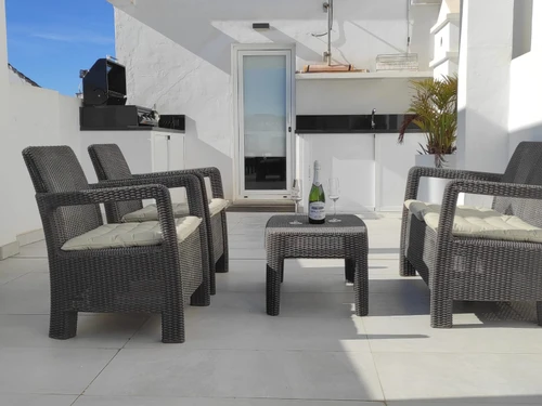 Apartamento Nerja, 2 dormitorios, 4 personas - photo_1011873890070