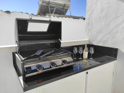 Apartamento Nerja, 2 dormitorios, 4 personas - photo_1011873890070