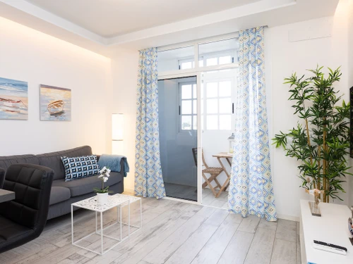 Apartamento Arona, 2 dormitorios, 3 personas - photo_1011873880304