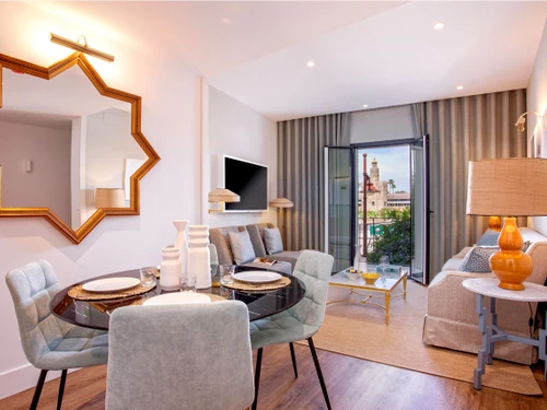 Apartamento Sevilla, 2 dormitorios, 4 personas - photo_1011874303913