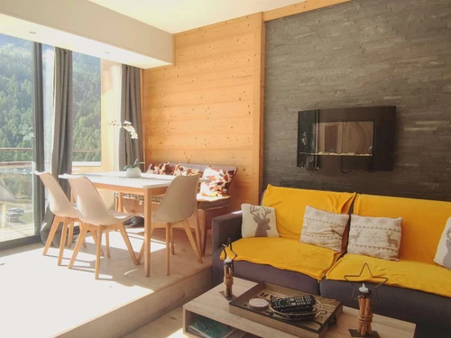 Apartamento Isola 2000, 2 dormitorios, 6 personas - photo_13737060697