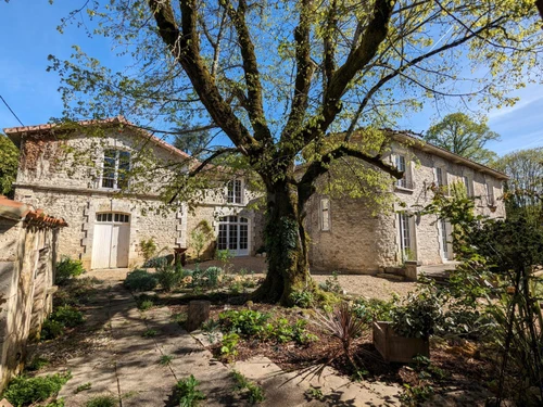 Gîte Pranzac, 7 pièces, 15 personnes - photo_1011952896156