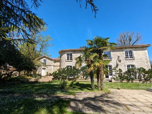 Gîte Pranzac, 7 pièces, 15 personnes - photo_1011952896156