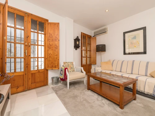 Apartment Jerez de la Frontera, 3 bedrooms, 6 persons - photo_1011954463569