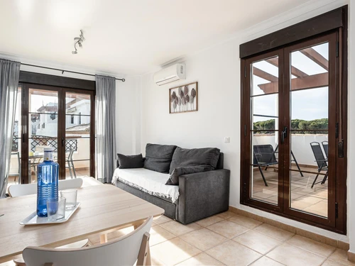 Apartment Chiclana de la Frontera, 2 bedrooms, 4 persons - photo_1011776470347