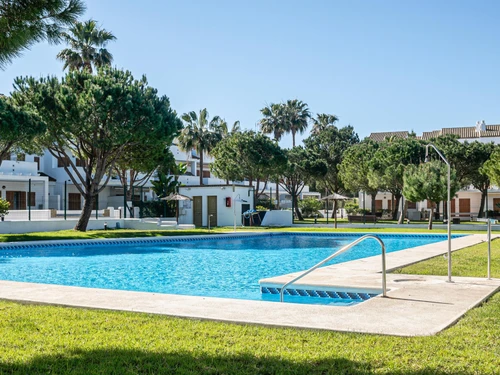 Apartment Chiclana de la Frontera, 2 bedrooms, 4 persons - photo_1011776469103