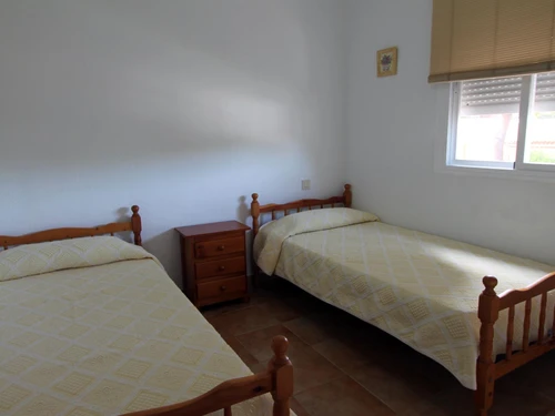 Villa Chiclana de la Frontera, 2 bedrooms, 4 persons - photo_1011776468357