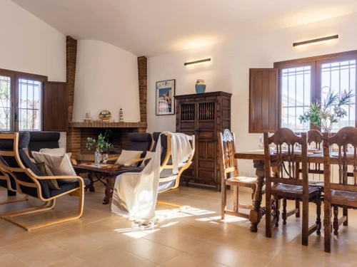 Casa L'Ampolla, 4 dormitorios, 8 personas - photo_1011776728178