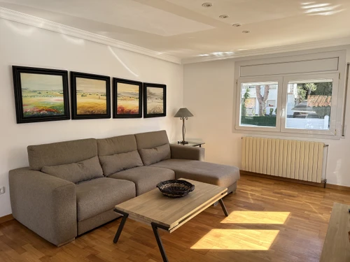 Villa Roses, 4 Schlafzimmer, 8 Personen - photo_1011962192977