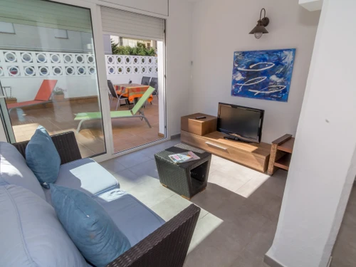 Apartment Roses, 2 bedrooms, 4 persons - photo_1011963753757