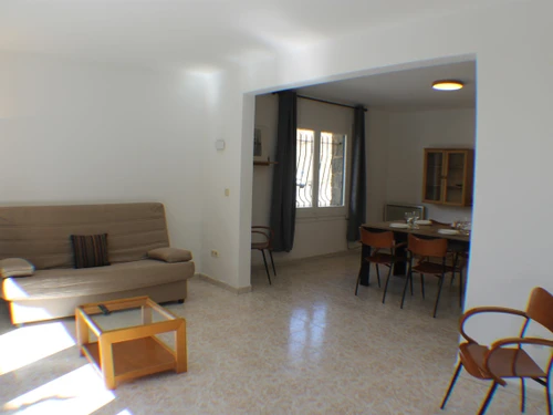 Apartment Roses, 2 bedrooms, 6 persons - photo_1011963757745