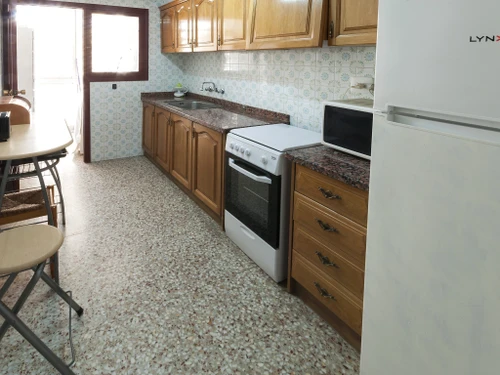 Apartment Daimuz, 2 bedrooms, 4 persons - photo_1011964112232