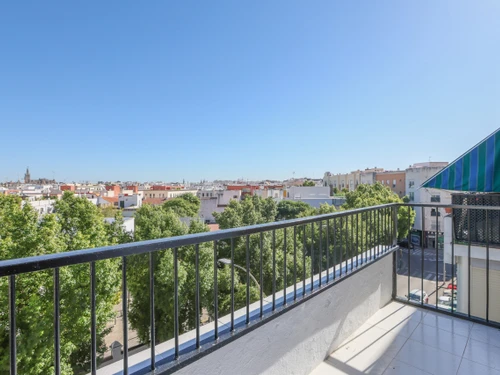 Apartment Seville, 2 bedrooms, 4 persons - photo_1011964335633