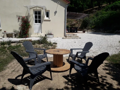 Gîte Bellenod-sur-Seine, 4 pièces, 8 personnes - photo_1011695340144