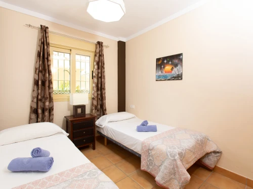 Apartment Almuñécar, 3 bedrooms, 6 persons - photo_1011598668435