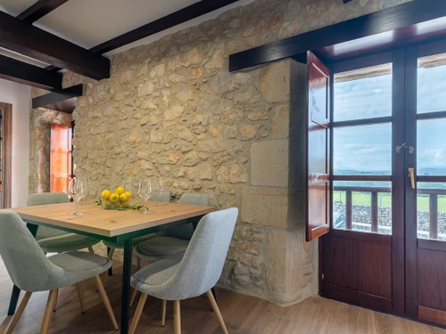 Apartment Miengo, 2 bedrooms, 5 persons - photo_1011920547113