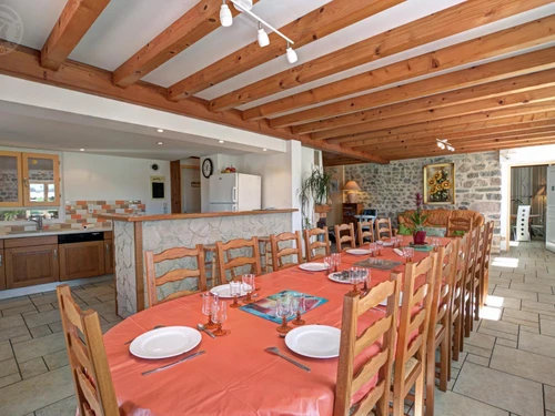 Gasthaus Chirassimont, 6 Schlafzimmer, 14 Personen - photo_14201105925