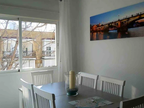 Apartment Seville, 2 bedrooms, 4 persons - photo_1011975304917