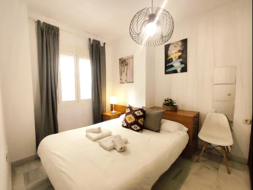 Apartamento Sevilla, 2 dormitorios, 4 personas - photo_1011975305951