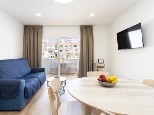 Appartement Arona, 2 pièces, 2 personnes - photo_1011982452362