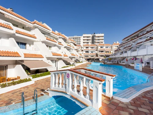 Apartment Arona, 1 bedroom, 2 persons - photo_1011982452362