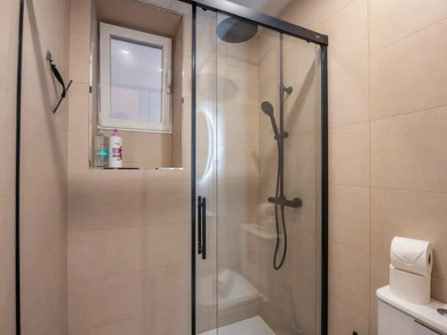 Apartment Madrid, 2 bedrooms, 5 persons - photo_1011982593676