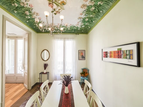 Villa Barcelona, 4 Schlafzimmer, 2 Personen - photo_1011985542180