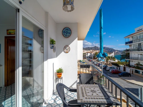 Apartamento Nerja, 2 dormitorios, 4 personas - photo_1011985566330