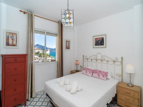 Apartamento Nerja, 2 dormitorios, 4 personas - photo_1011985566330