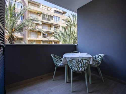 Apartamento Torrevieja, 1 dormitorio, 4 personas - photo_1011990299205