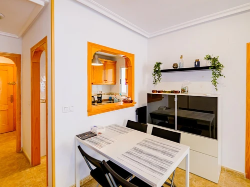 Ferienwohnung Torrevieja, 2 Schlafzimmer, 6 Personen - photo_1011990299354