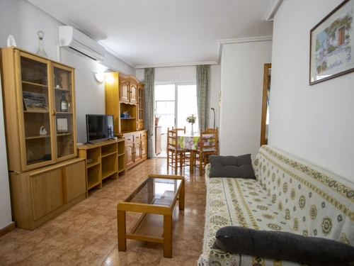 Ferienwohnung Torrevieja, 2 Schlafzimmer, 4 Personen - photo_1011990301133