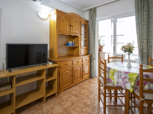 Ferienwohnung Torrevieja, 2 Schlafzimmer, 4 Personen - photo_1011990301133