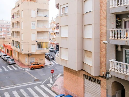 Apartamento Torrevieja, 2 dormitorios, 4 personas - photo_1011990303498