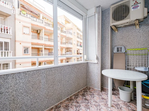 Apartamento Torrevieja, 2 dormitorios, 4 personas - photo_1011990303498