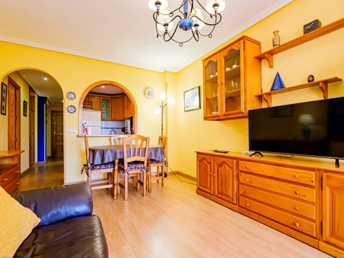 Ferienwohnung Torrevieja, 2 Schlafzimmer, 4 Personen - photo_1011990308574