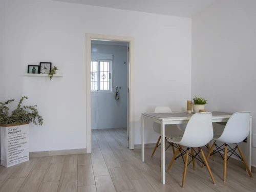 Ferienwohnung Torrevieja, 2 Schlafzimmer, 4 Personen - photo_1011990311176